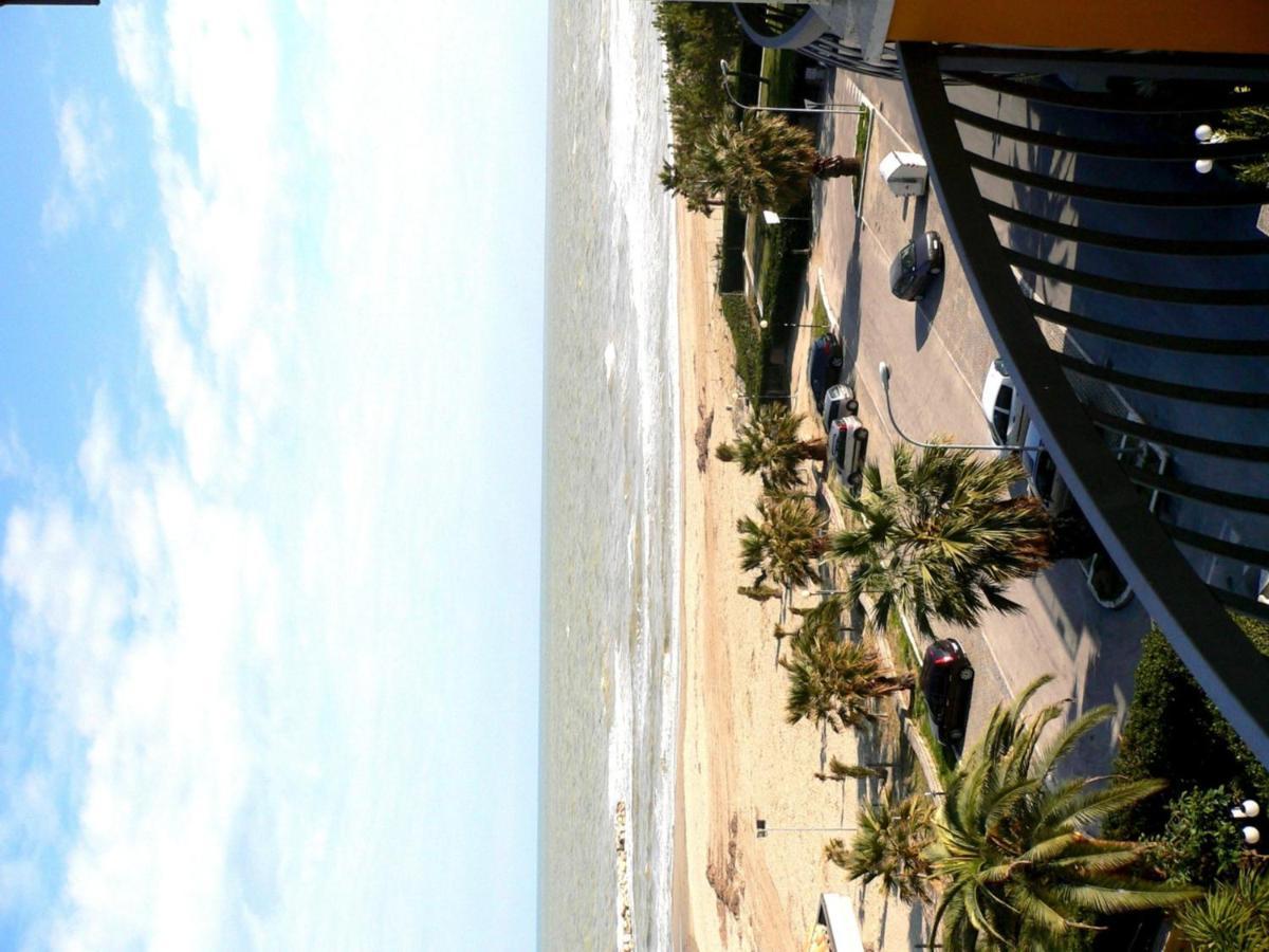 Hotel Canguro San Benedetto del Tronto Exteriör bild