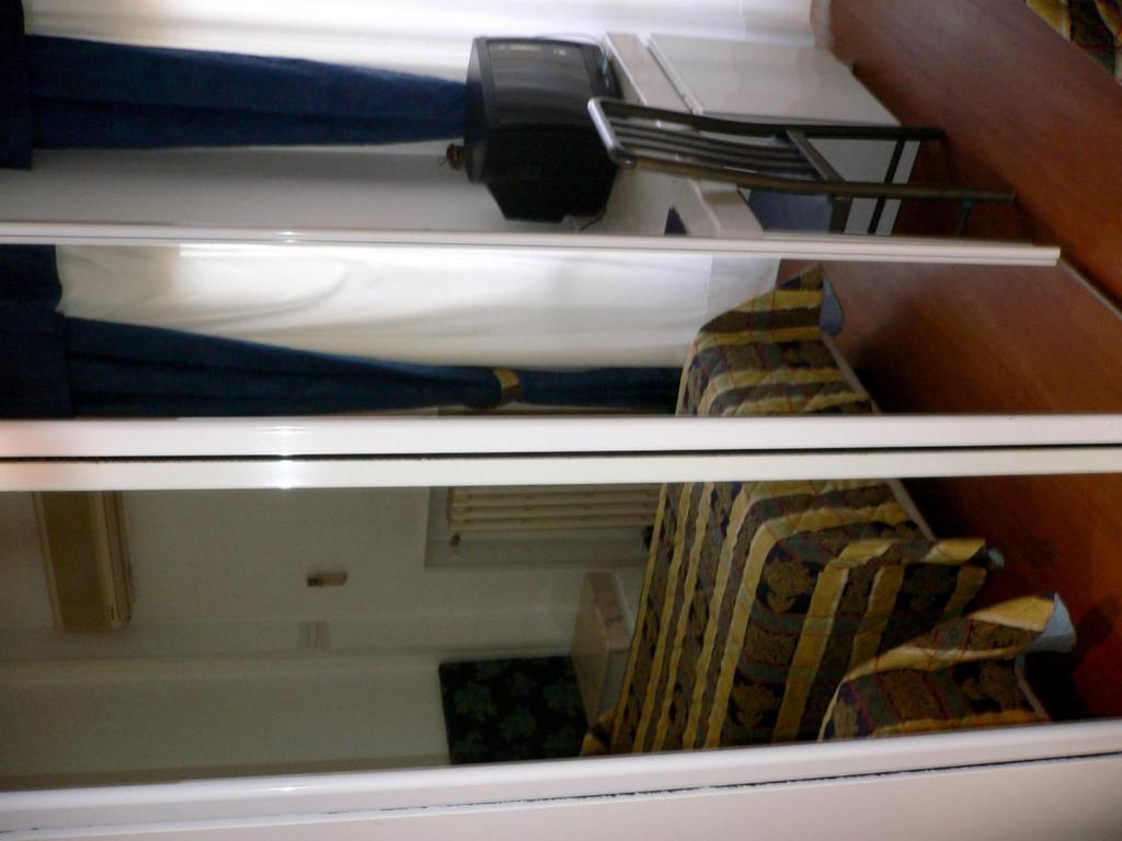Hotel Canguro San Benedetto del Tronto Rum bild