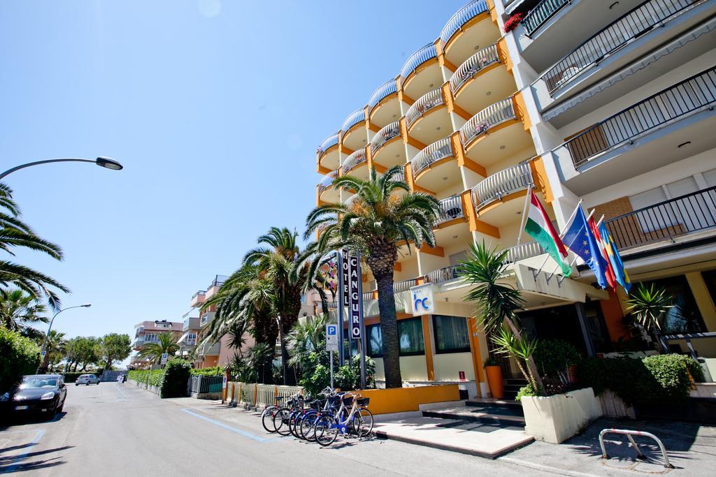 Hotel Canguro San Benedetto del Tronto Exteriör bild